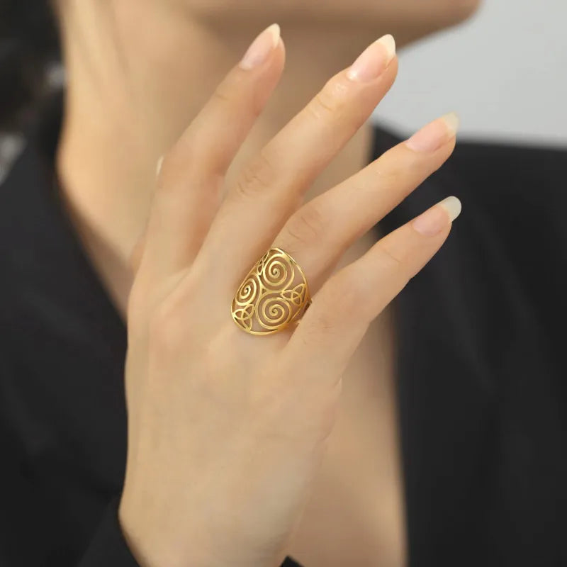 Triskell Gold Ring